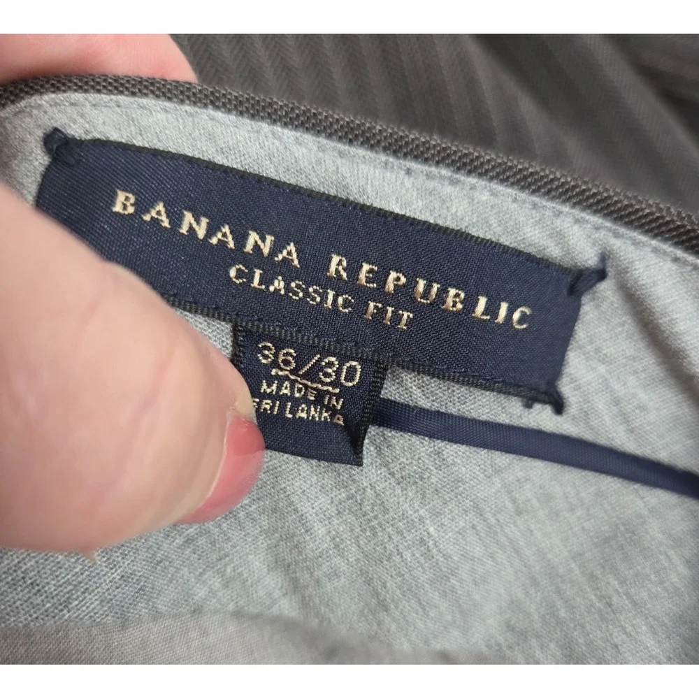 BANANA REPUBLIC Classic 36x30 Wool Dress Trousers Pants Brown Herringbone Career